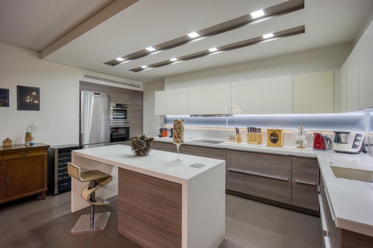 Ferienwohnung Artemis Luxury Penthouse By Estia Iraklio Exterior foto